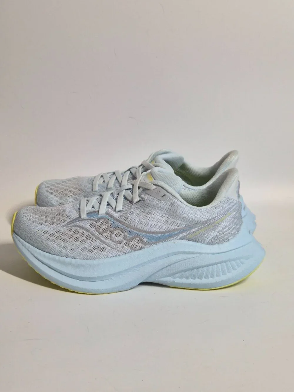 Saucony Endorphin Speed 5 - Women - Size 6.5 - Picture 6 of 10